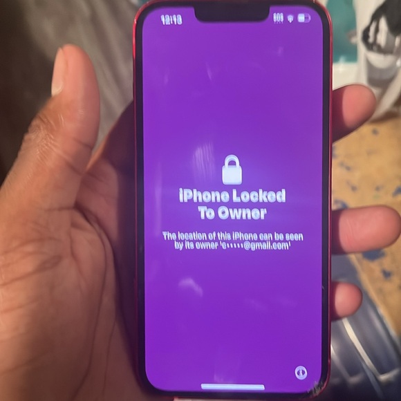 iPhone 13 - Picture 4 of 4